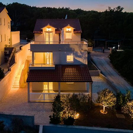 מילנה Villa Zdenka מראה חיצוני תמונה