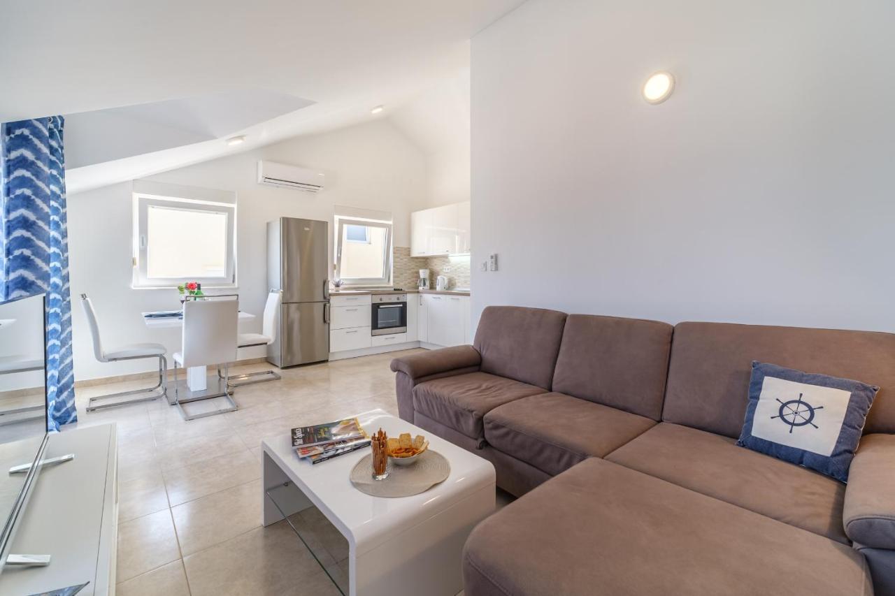 מילנה Villa Zdenka מראה חיצוני תמונה